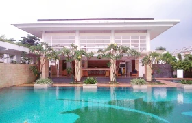 另外工程 Summarecon Bekasi: Club House Maple 1 final